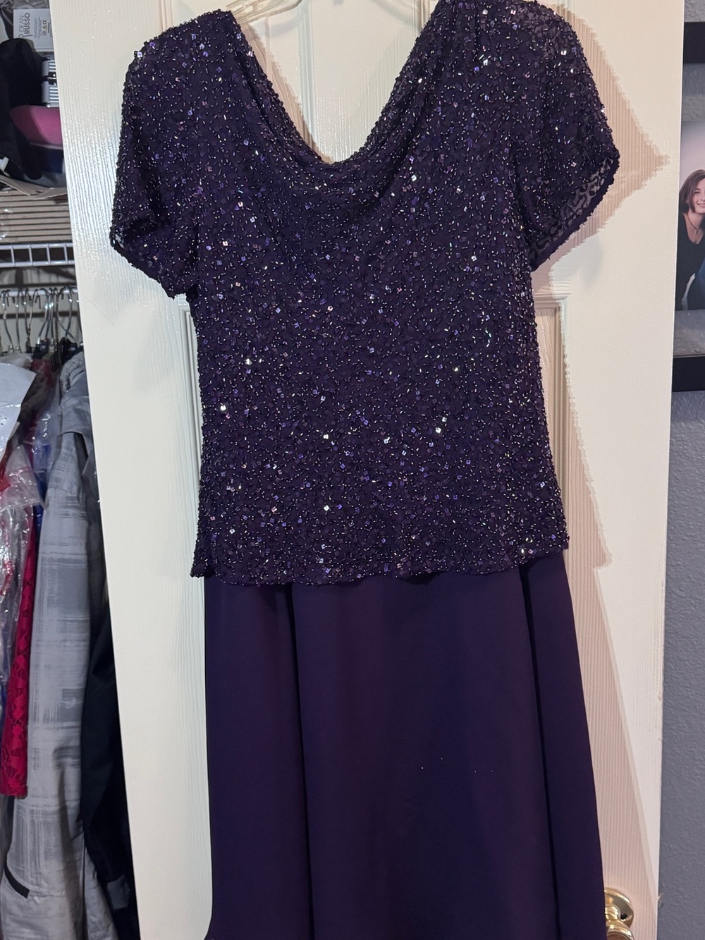 Women’s formal dress - knee length